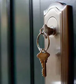 Lock Safe Services Miami, FL 305-307-5764 - locksmith-service-around-me